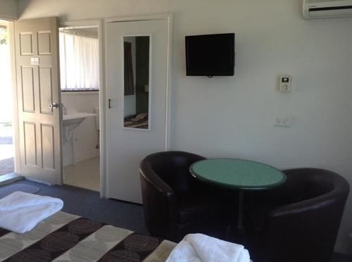 Hanging Rock Family Motel Batemans Bay Esterno foto